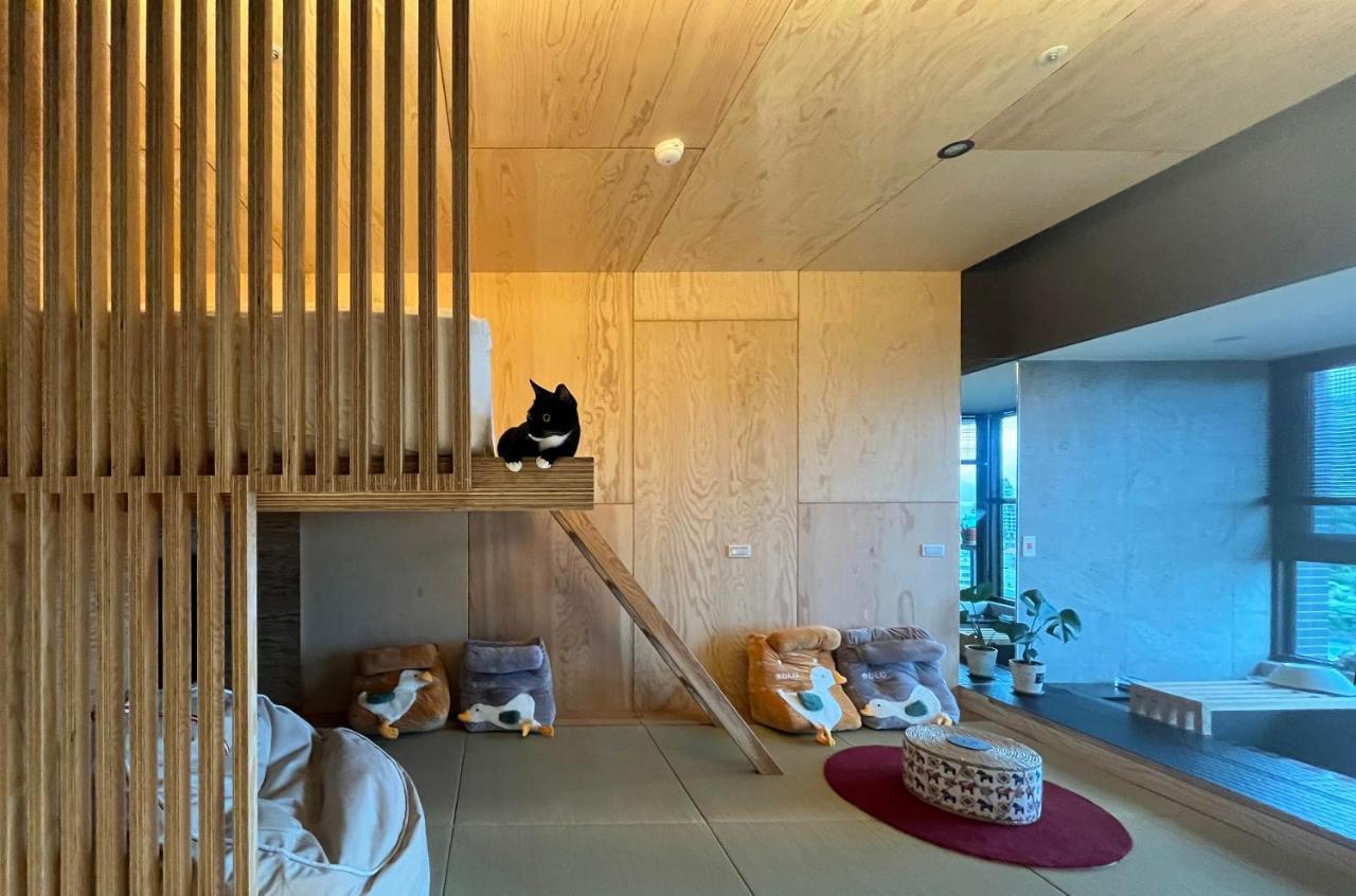 Toucheng Happyhouse頭城黑皮家 附早餐アパートメント エクステリア 写真
